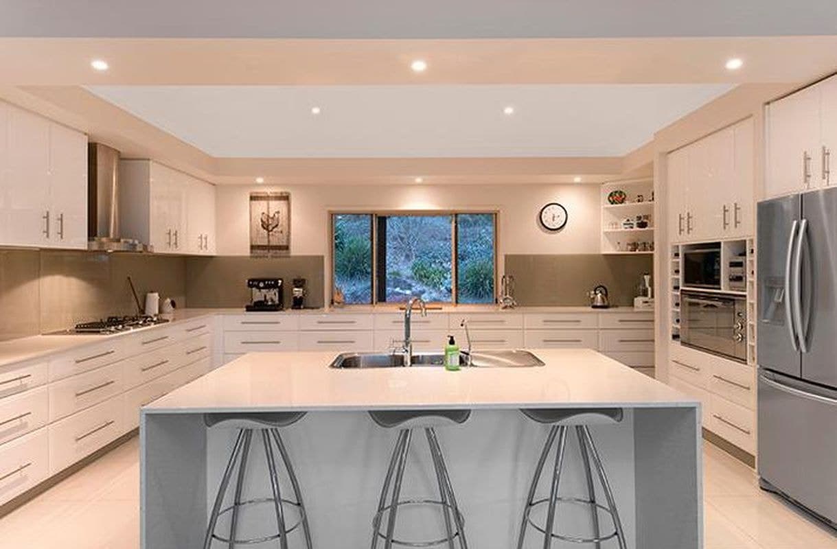 8 Andrew Clarke Road, Whiteside, Whiteside - Thumbnail 4