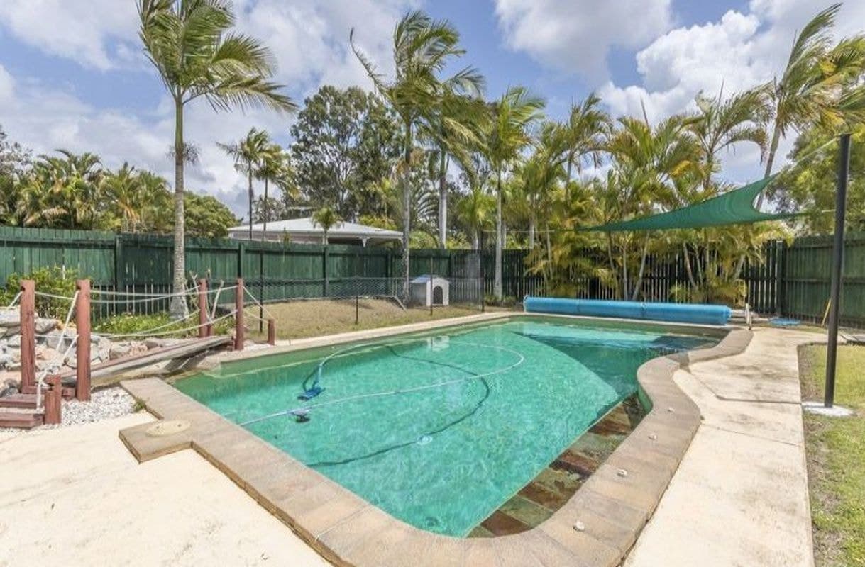 18 Carissalee Court, Burpengary East, Burpengary East - Thumbnail 3
