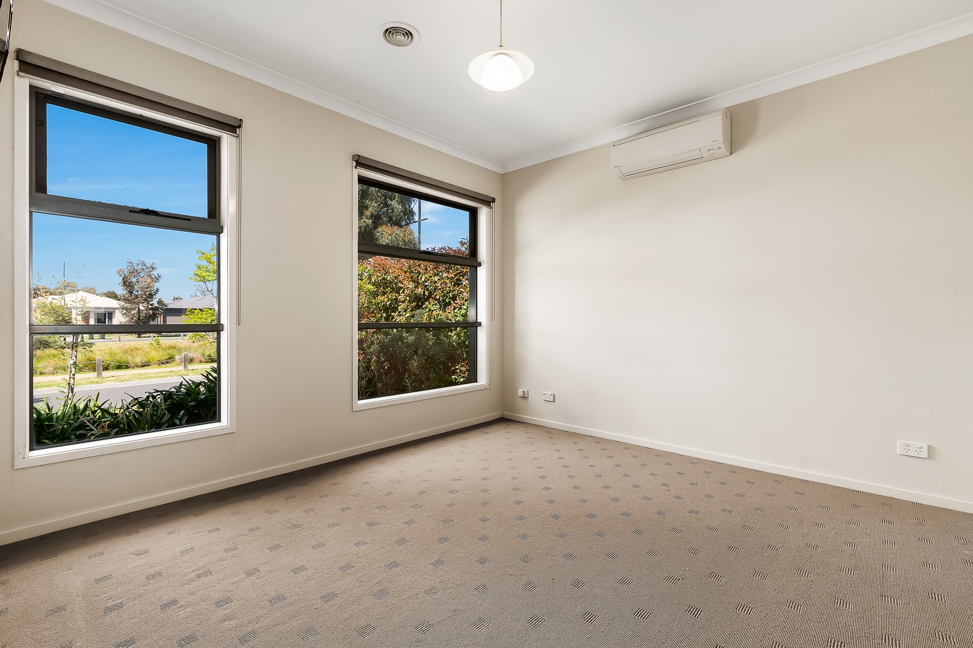 18 Falkirk Drive, Mernda, Mernda - Thumbnail 3