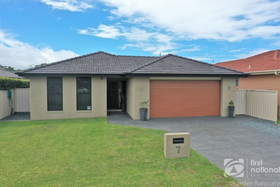 7 Correa Close, Tuncurry NSW 2428, Tuncurry - Image 1