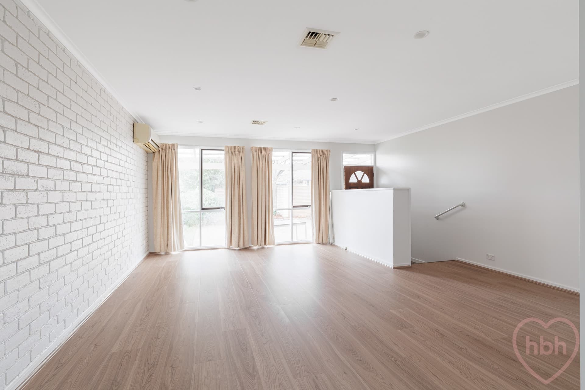 10 Elkedra Close, Hawker - Thumbnail 4
