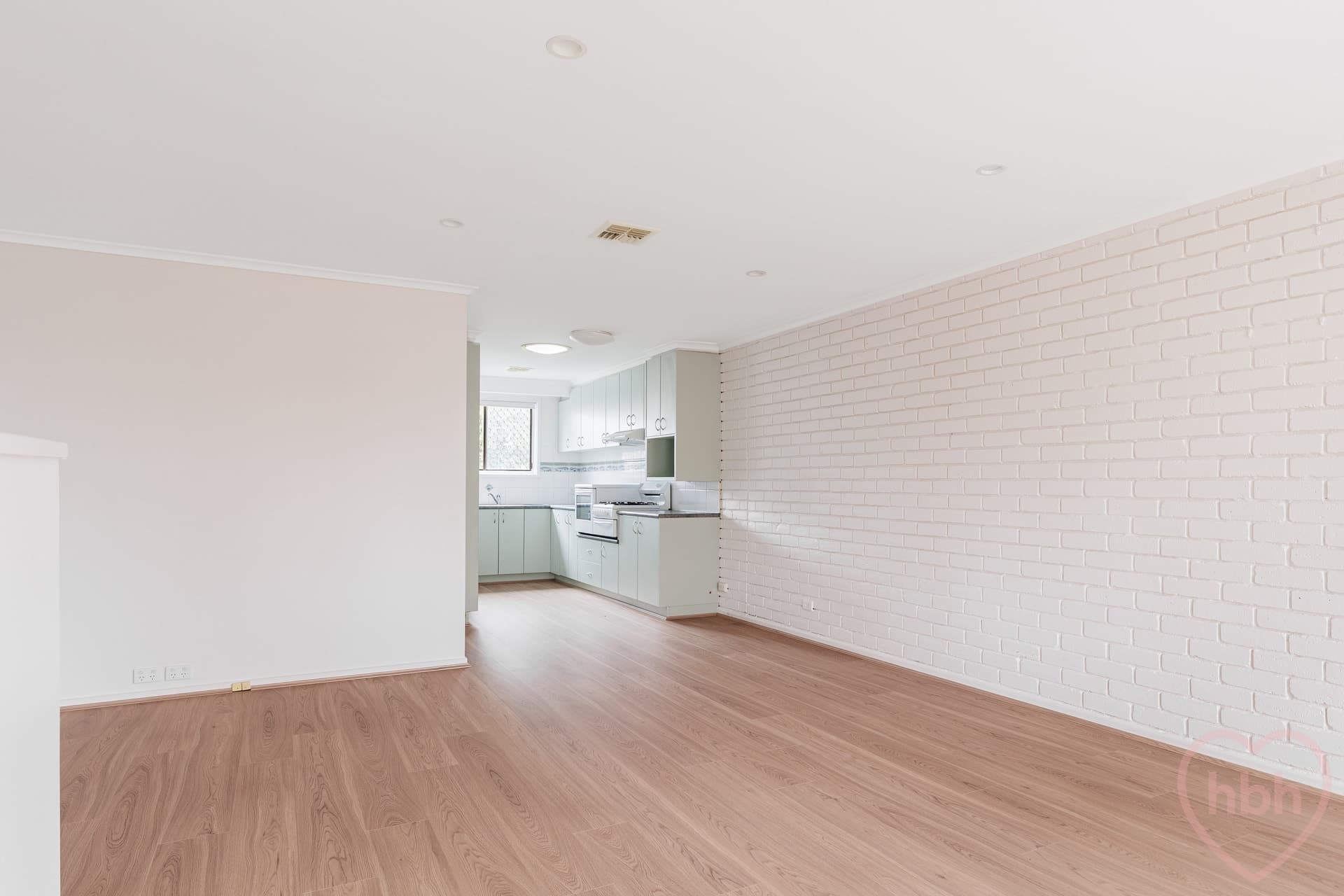 10 Elkedra Close, Hawker - Thumbnail 7