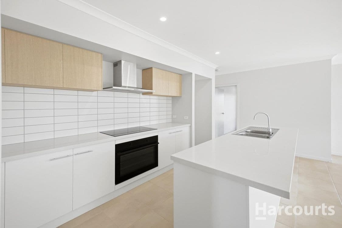 75 Wisteria Street, BARGARA, QLD 4670, Bargara - Thumbnail 2