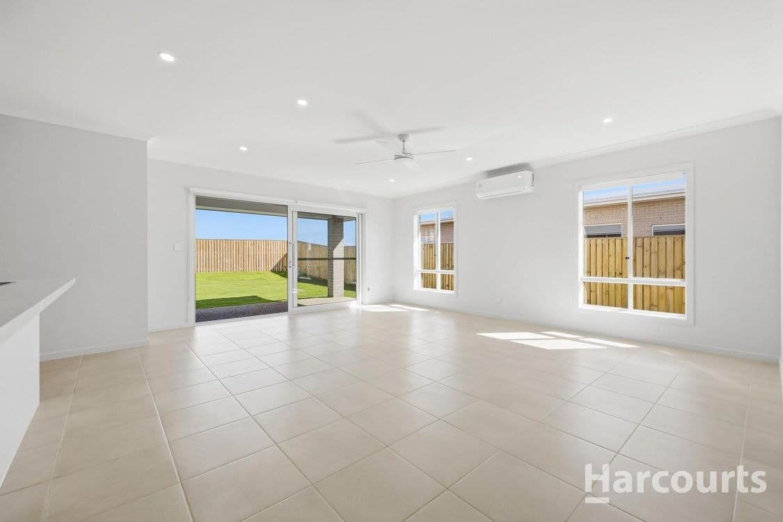 75 Wisteria Street, BARGARA, QLD 4670, Bargara - Thumbnail 4