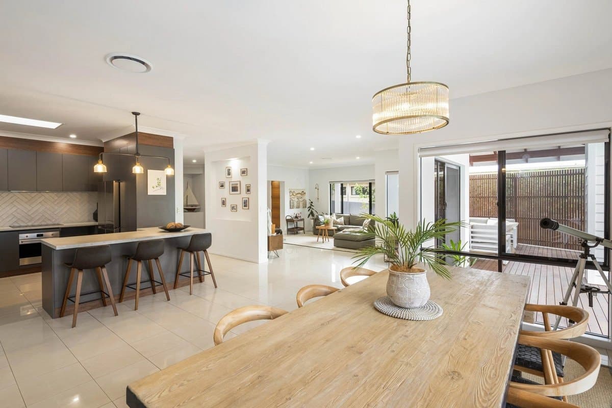38 Sky Royal Terrace, BURLEIGH HEADS QLD 4220, Burleigh Heads Property Image - Image 1