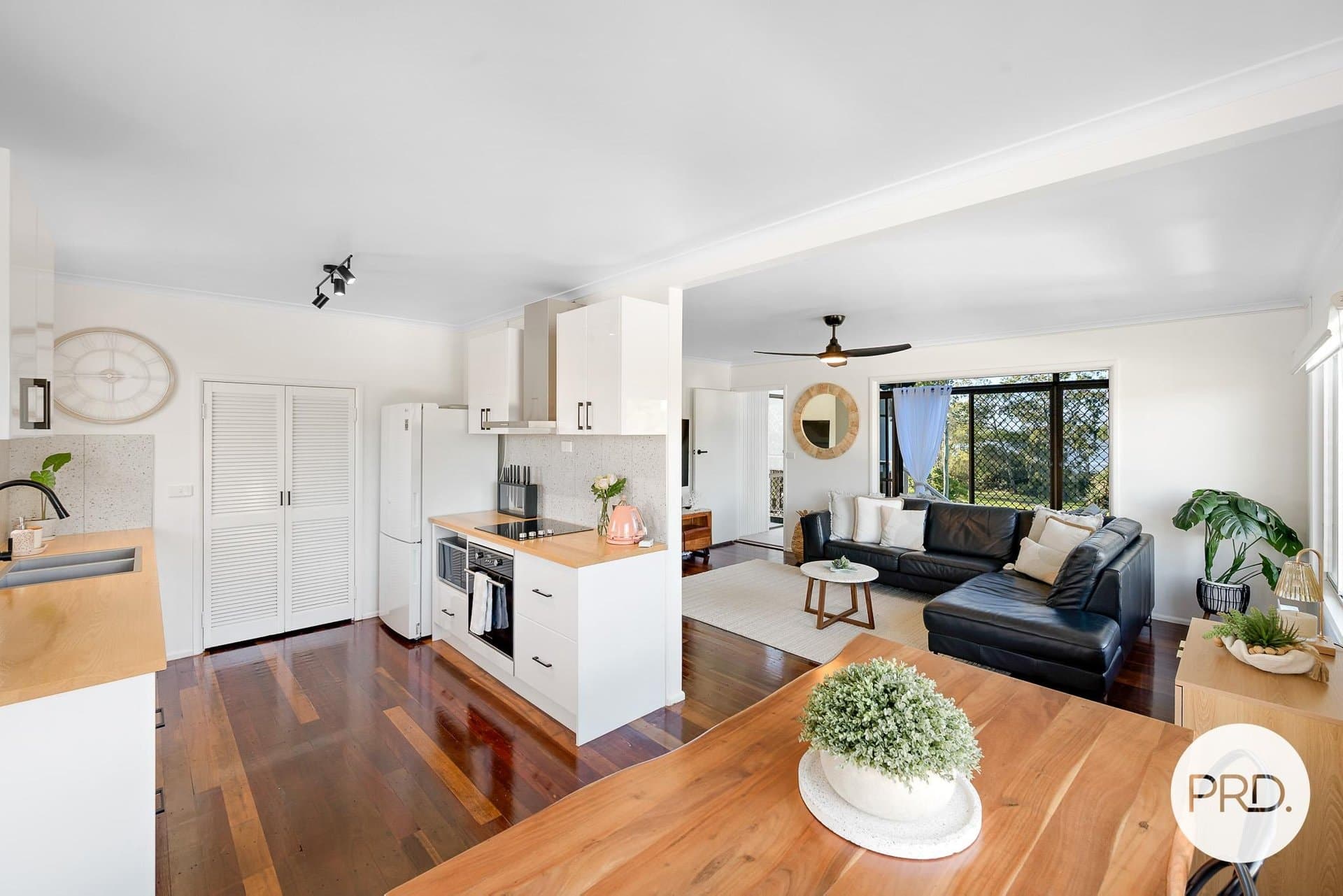 2 Arthur Street, BOYNE ISLAND QLD 4680, Boyne Island - Thumbnail 8