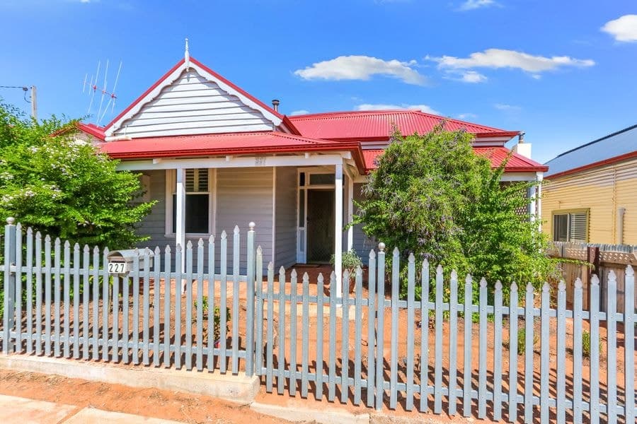227 Patton Street, Broken Hill NSW 2880, Broken Hill - Image 1