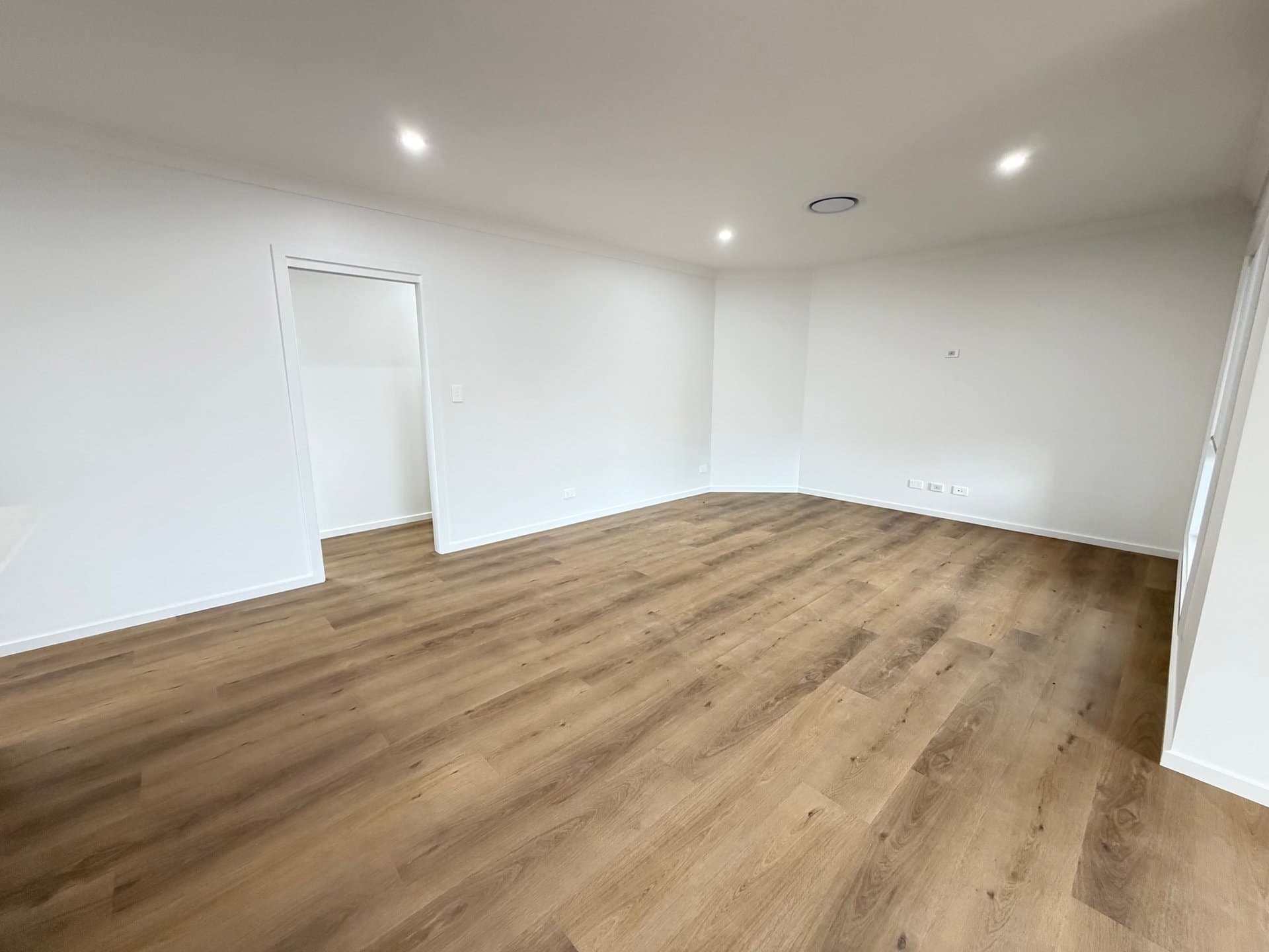 168 Warrah Drive, TAMWORTH NSW 2340, Tamworth - Thumbnail 4