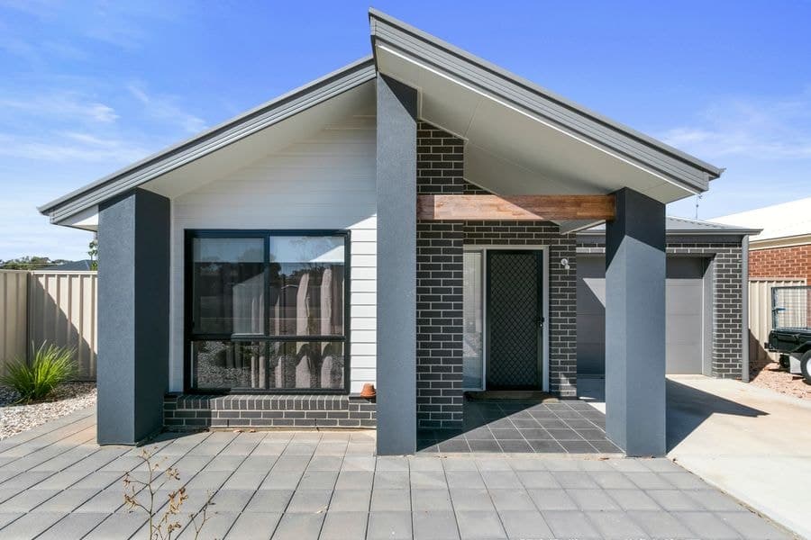 22 Prince St, Wallaroo SA 5556, Wallaroo - Image 1
