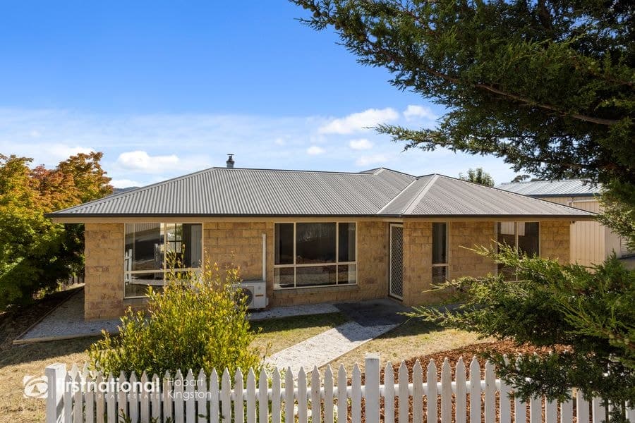 10 Moir Road, Kingston TAS 7050, Kingston - Image 1