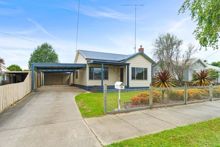 26 Ambrose Avenue, Traralgon VIC 3844, Traralgon - Image 1