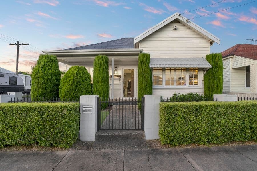 44 Dora Street, Mayfield NSW 2304, Mayfield - Image 1