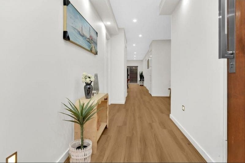 4 Cloverfield Crescent, Wollert, Wollert - Thumbnail 2