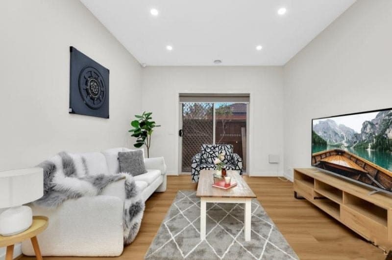 4 Cloverfield Crescent, Wollert, Wollert - Thumbnail 4