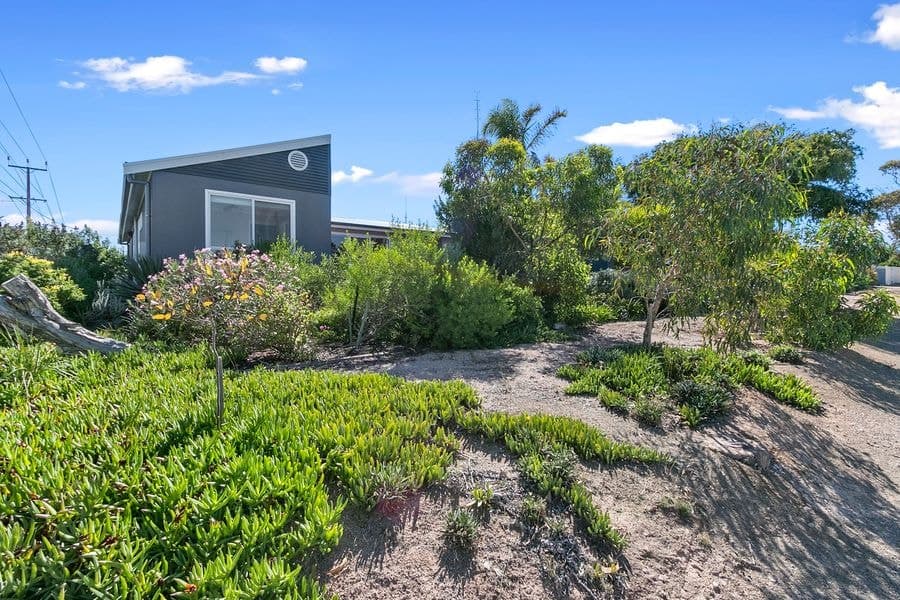 1 Edith St, Moonta Bay SA 5558, Moonta Bay - Image 1