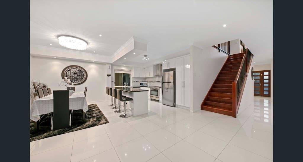 228 Lakeside Avenue, Springfield Lakes, QLD, 4300, Springfield Lakes - Thumbnail 3