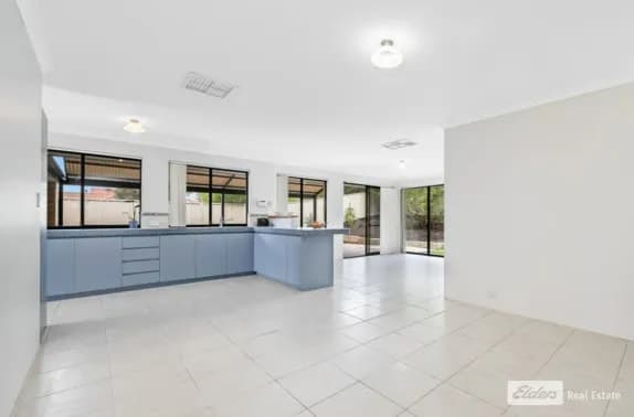 22 Tamarisk Drive, Halls Head, WA, 6210, Halls Head - Thumbnail 5