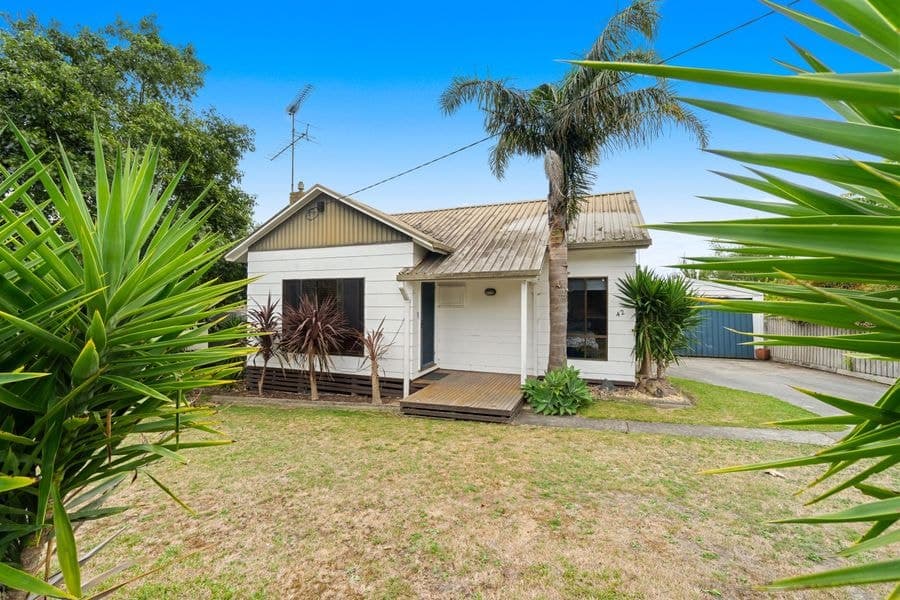42 Service Road, Moe VIC 3825, Moe - Image 1