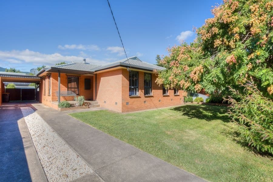 42 Mountbatten Avenue, Bright VIC 3741, Bright - Image 1