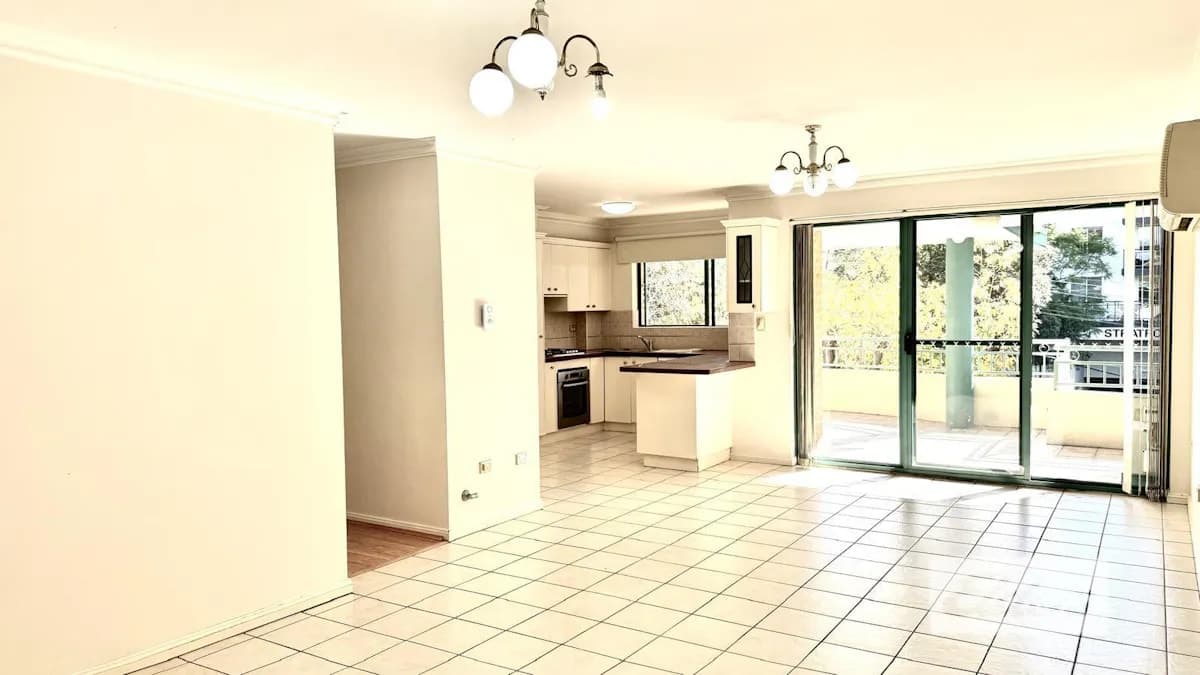 4/10-12 Beresford Road, Strathfield, NSW, 2135, Strathfield - Thumbnail 3