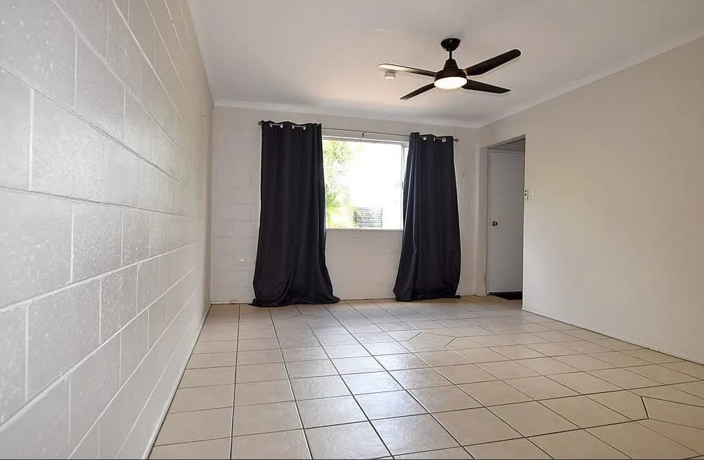 2/17 Fletcher Street, West Gladstone, QLD, 4680, West Gladstone - Thumbnail 4