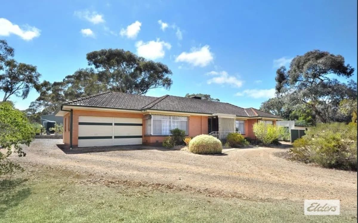 23 Ararat Road, Stawell, VIC, 3380, Stawell - Image 1