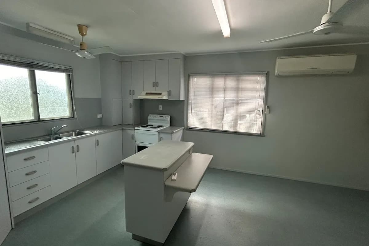11-13 Welsh Street, Calliope, QLD, 4680, Calliope - Thumbnail 2