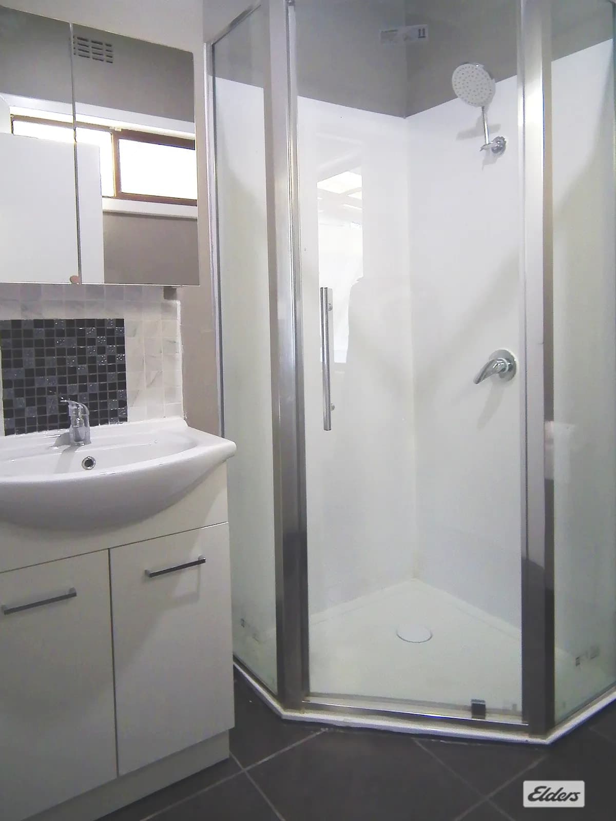 17 Day Street, East Bendigo, VIC, 3550, East Bendigo - Thumbnail 6