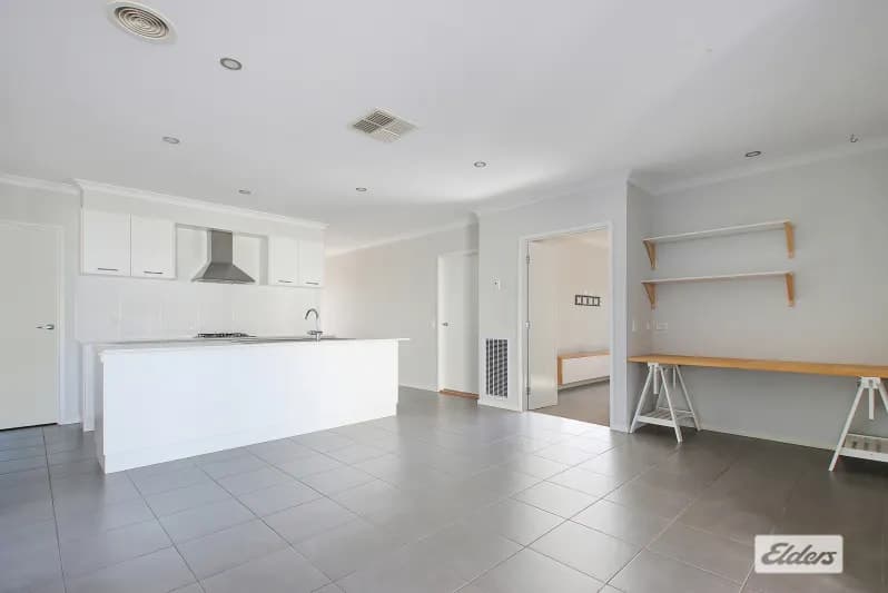 5 Gurney Crescent, Wodonga, VIC, 3690, Wodonga - Thumbnail 4
