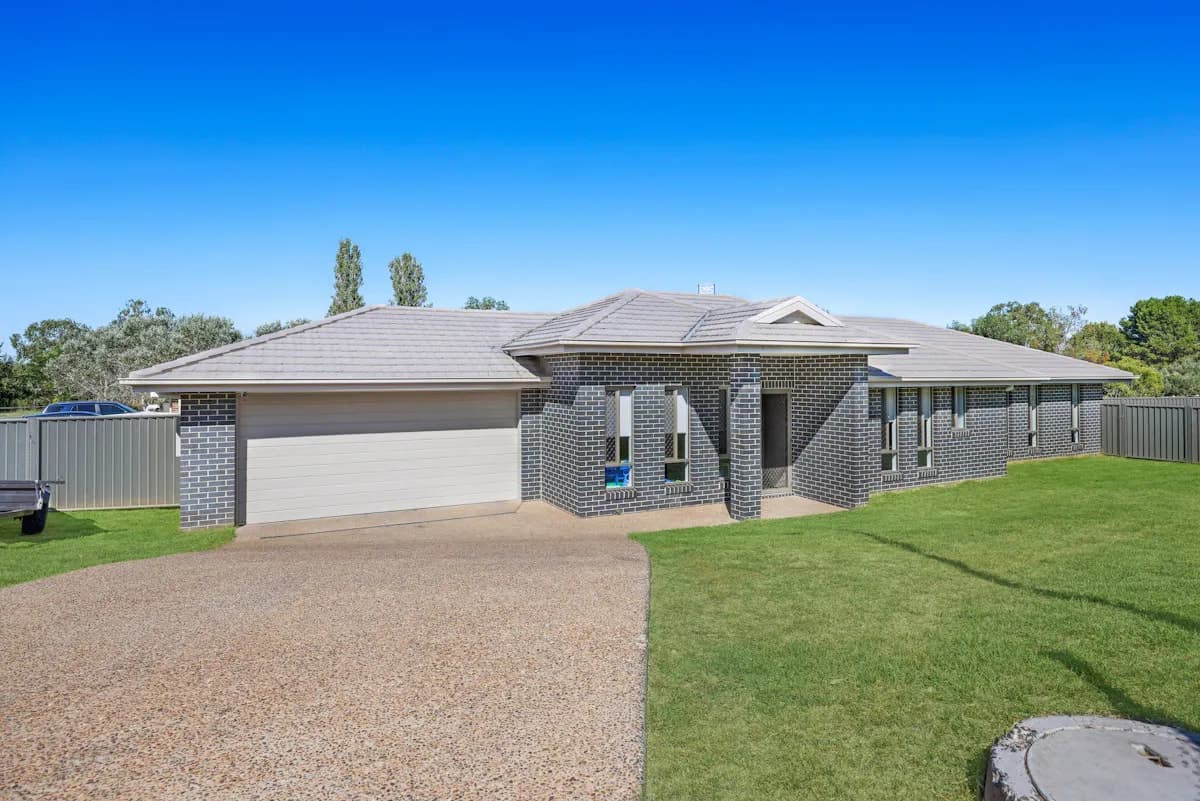 19 Porter Street, Tamworth, NSW, 2340, Tamworth - Thumbnail 2