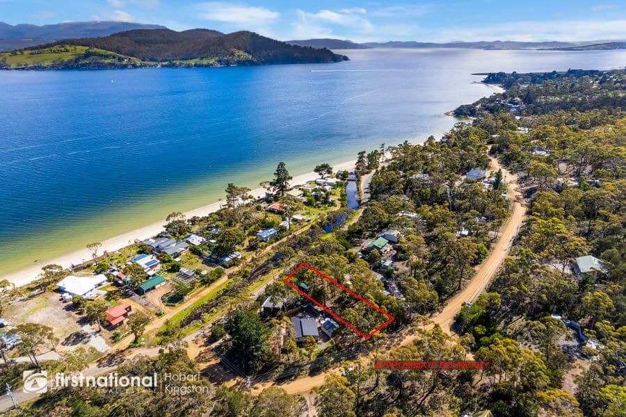 11 Cox Drive, Dennes Point TAS 7150, Dennes Point - Image 1