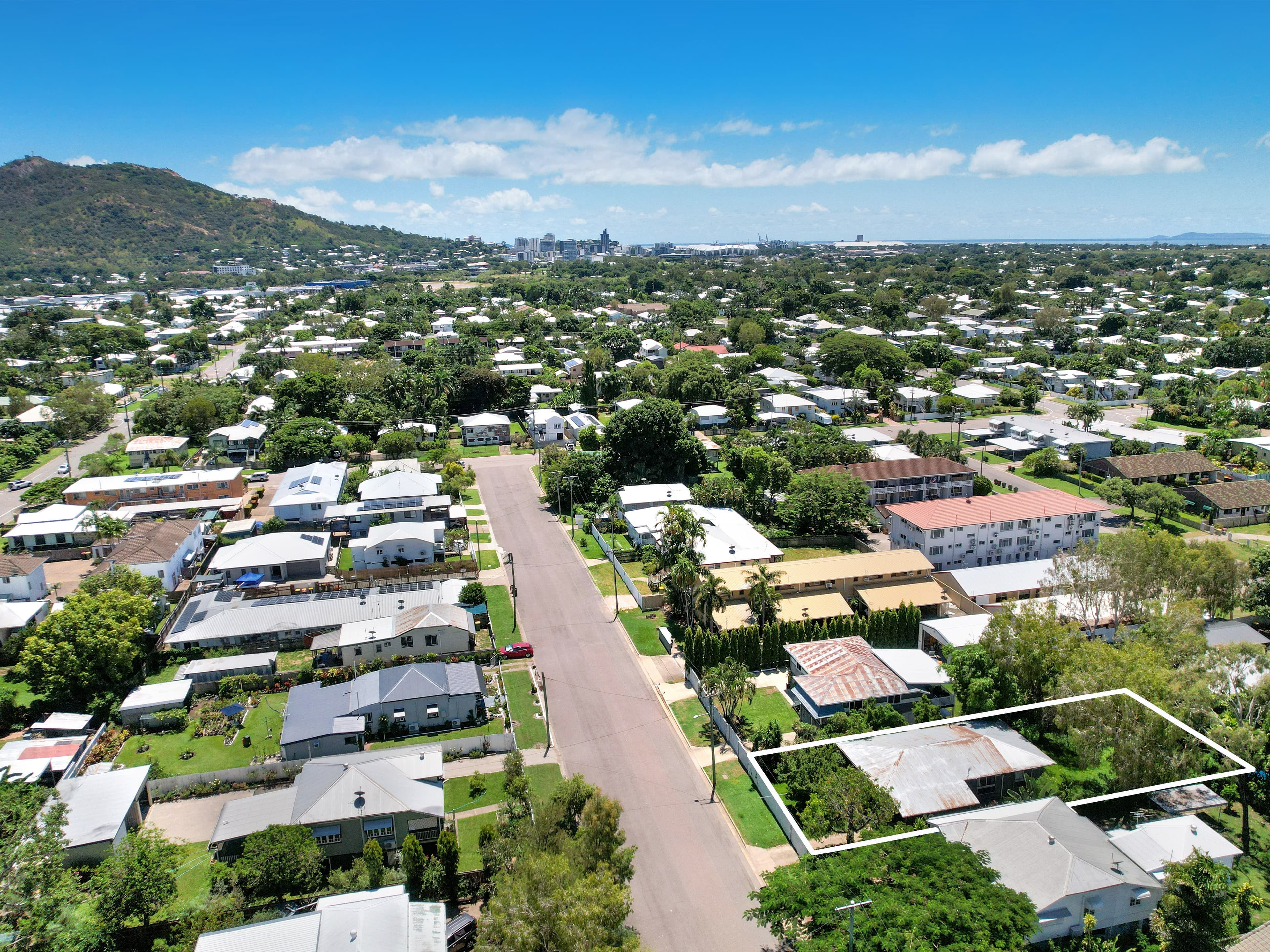 16 Richmond Street, Hermit Park - Thumbnail 7