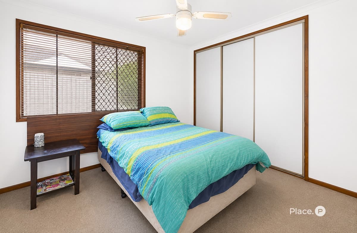 4 Ambrosius Street, Carindale - Image 1