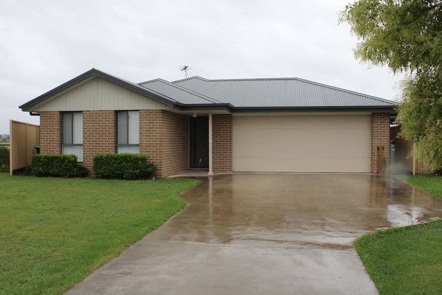 13 Kerrabee Close, Denman NSW 2328, Denman - Image 1
