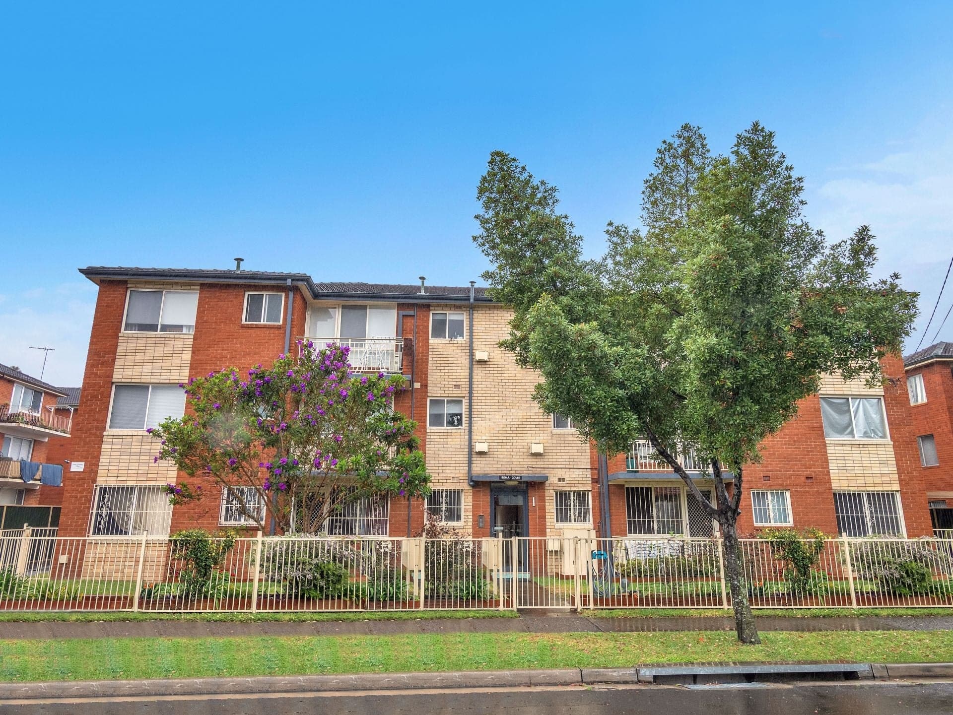 4/1 Mascot Drive EASTLAKES NSW, Eastlakes - Image 1