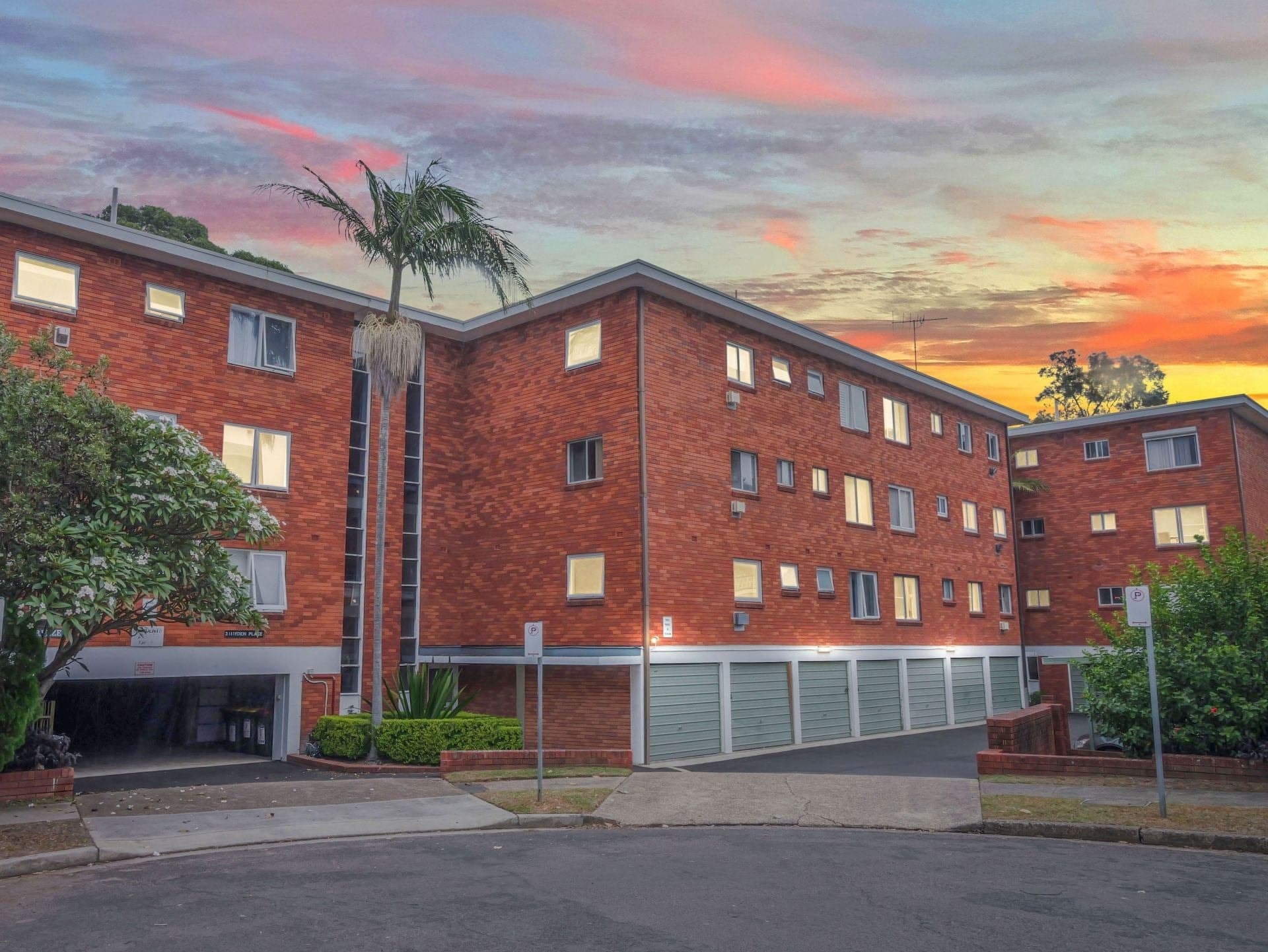 2/3 Hayden Place BOTANY NSW, Botany - Thumbnail 2