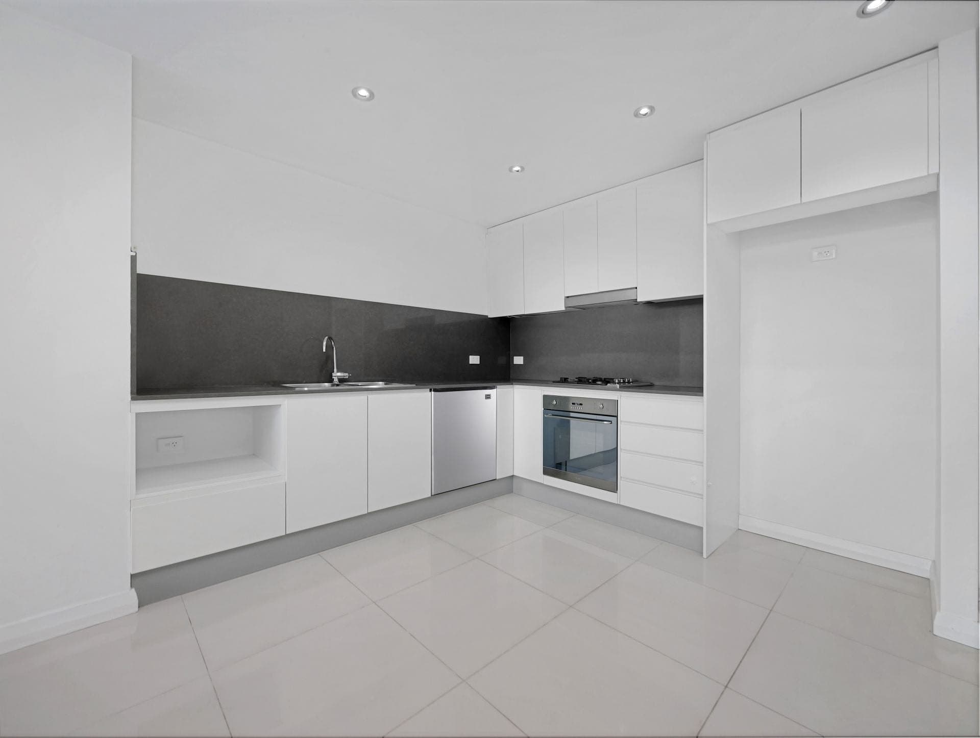 2413/43-45 Wilson Street BOTANY NSW, Botany - Thumbnail 5