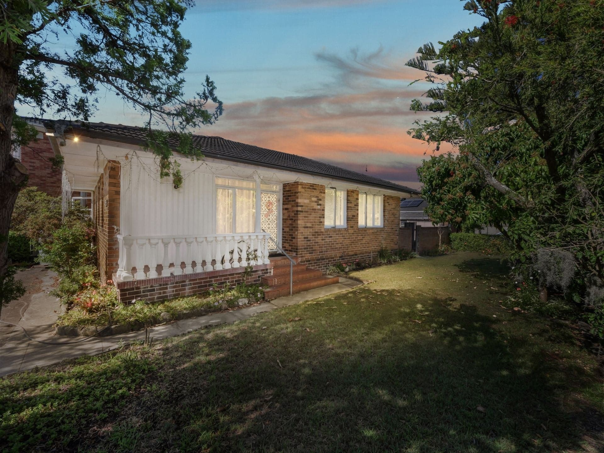 23 Dampier Street CHIFLEY NSW, Chifley - Thumbnail 2