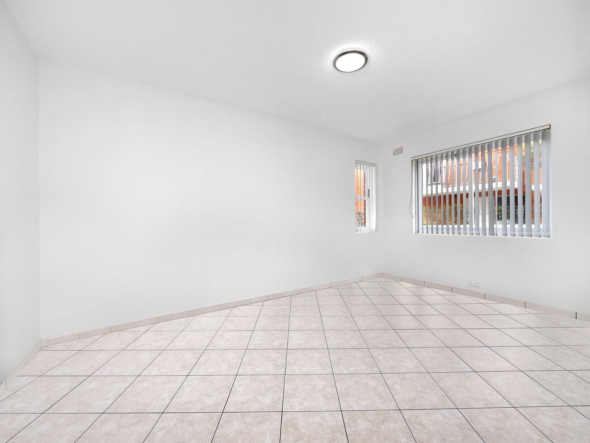 2/6 Barber Avenue EASTLAKES NSW, Eastlakes - Thumbnail 7