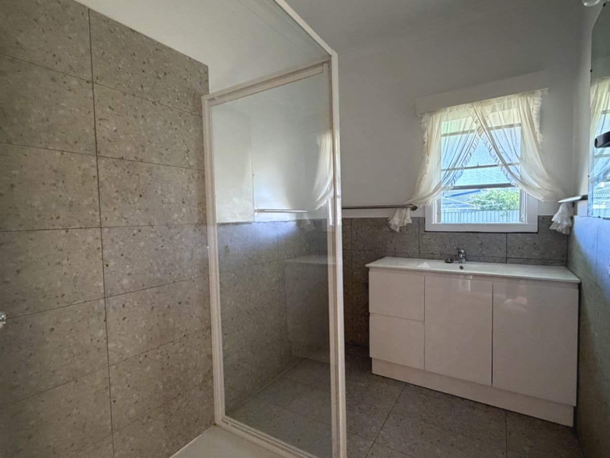 10 Parker Street, SHEPPARTON VIC 3630, Shepparton - Thumbnail 7