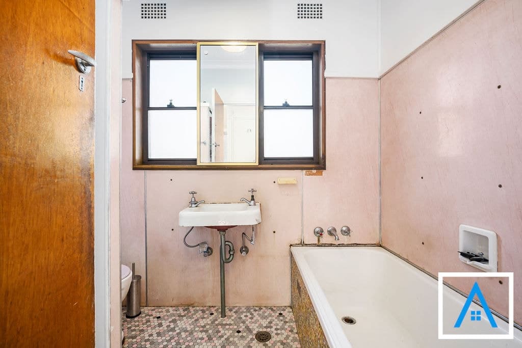 3 Donaldson Street, Bradbury, NSW, 2560, Bradbury - Thumbnail 5