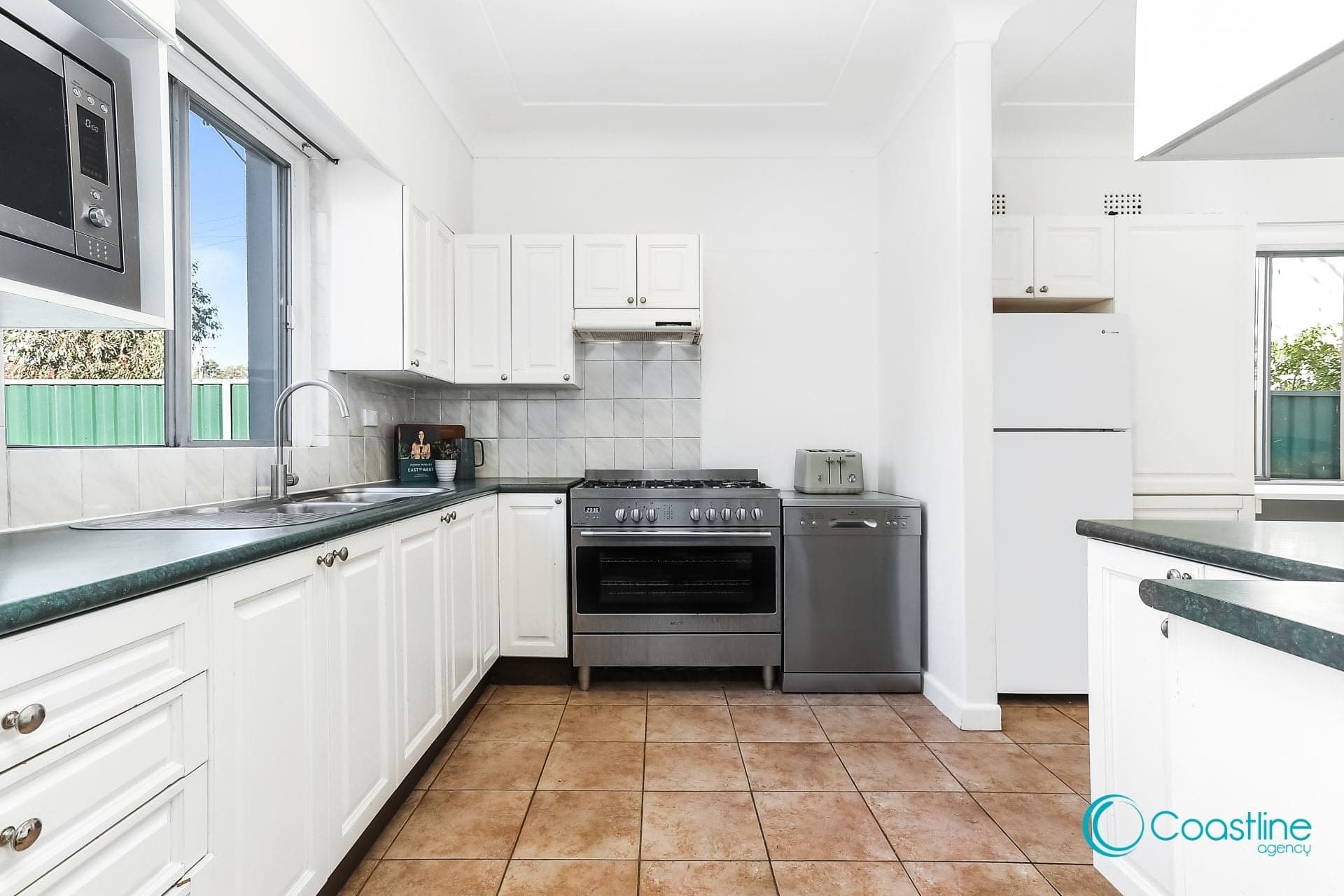100 Wentworth Avenue PAGEWOOD NSW, Pagewood - Thumbnail 4