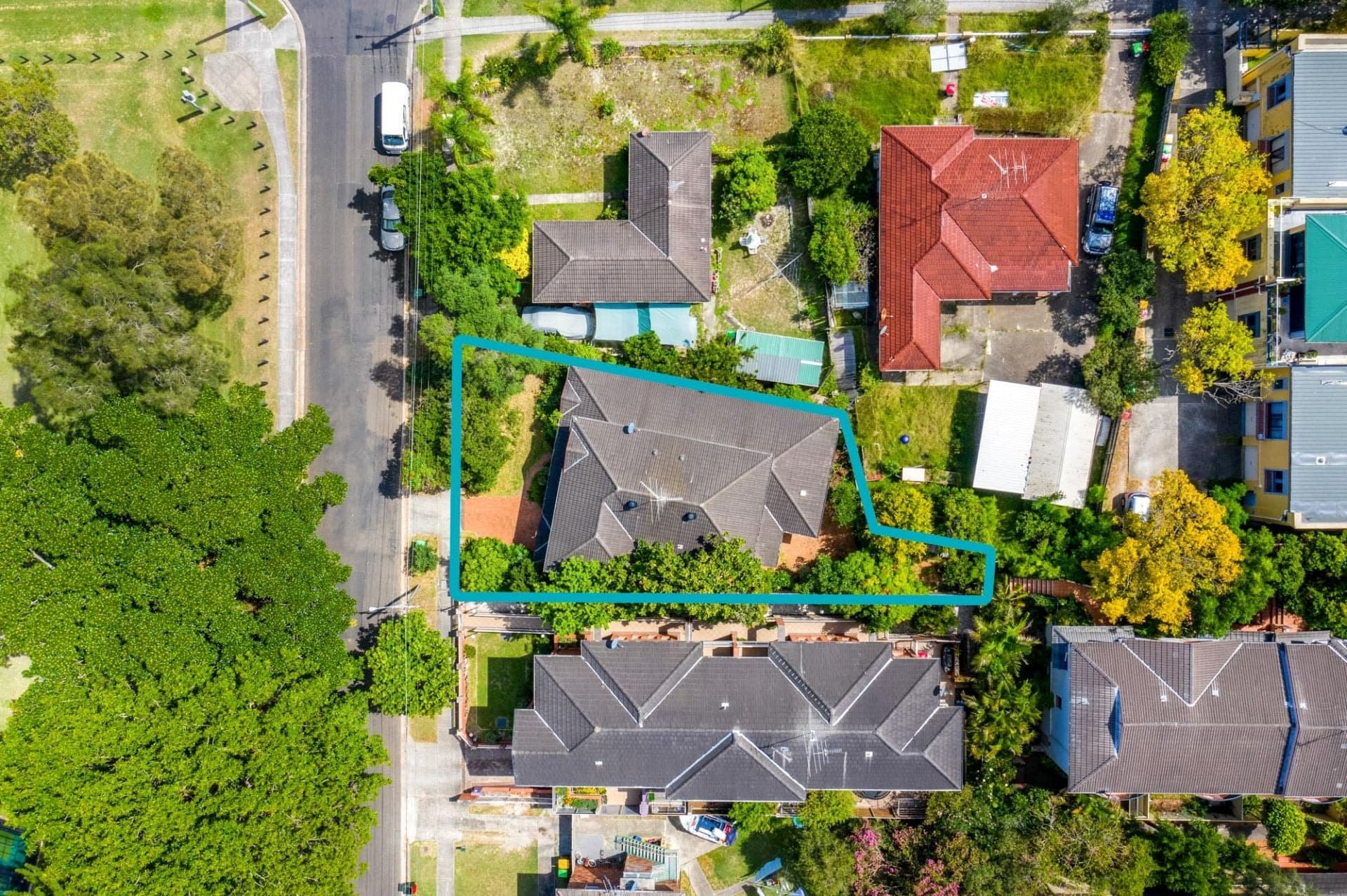 4 Yorktown Parade MAROUBRA NSW, Maroubra - Image 1