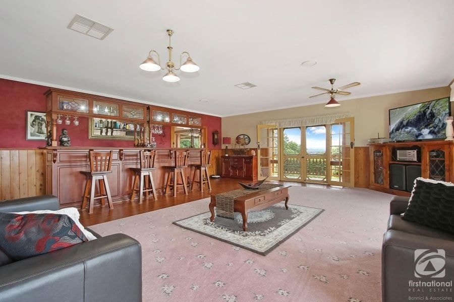 8 Beard Crescent, Wodonga VIC 3690, Wodonga - Image 1