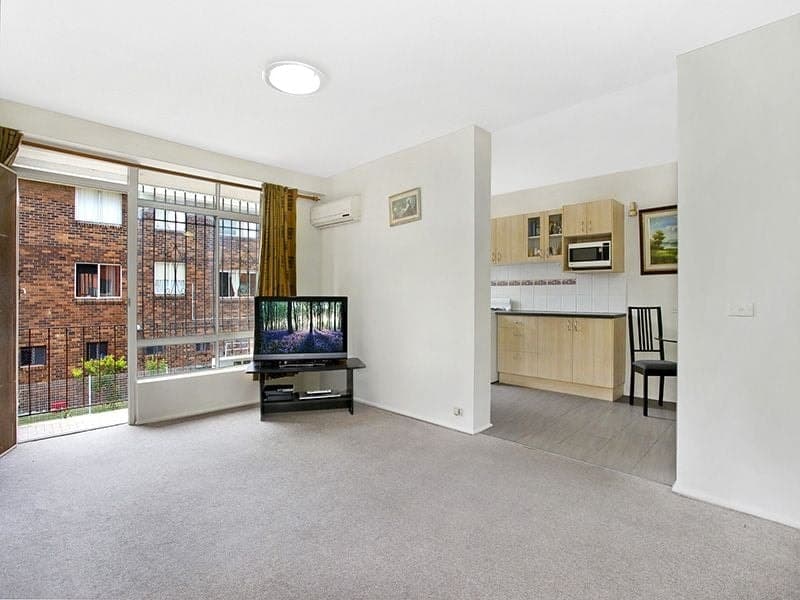 6/3 Mascot Drive EASTLAKES NSW, Eastlakes - Image 1