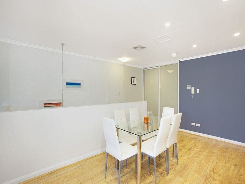 118/11A Lachlan Street WATERLOO NSW, Waterloo - Thumbnail 2