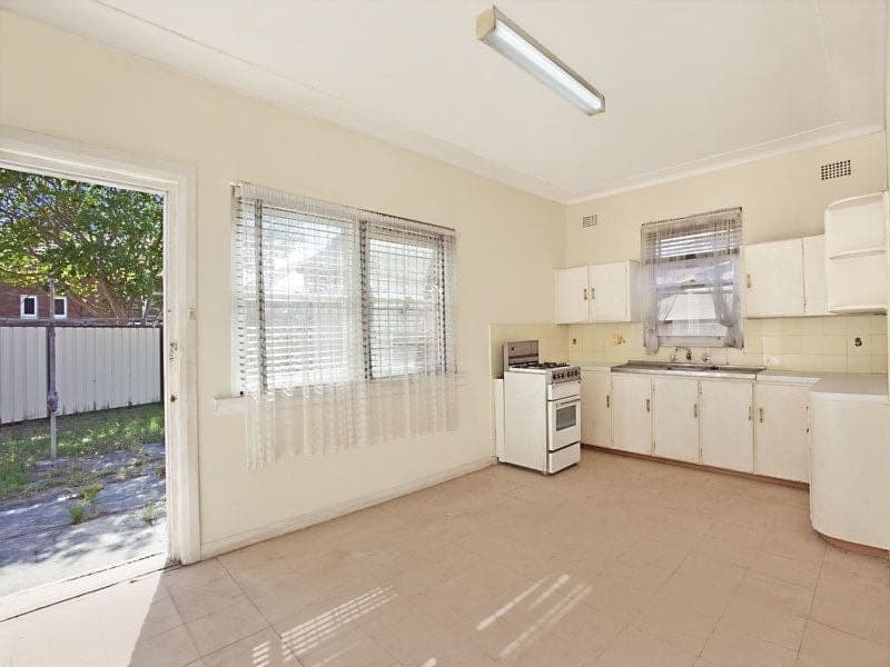 35 Mathewson Street EASTGARDENS NSW, Eastgardens - Thumbnail 4