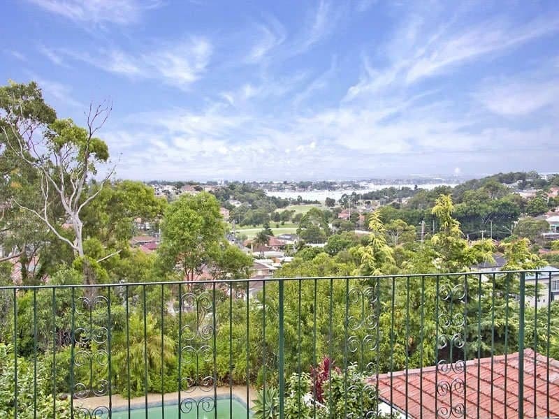 32 Waterview Street KOGARAH BAY NSW, Kogarah Bay - Image 1