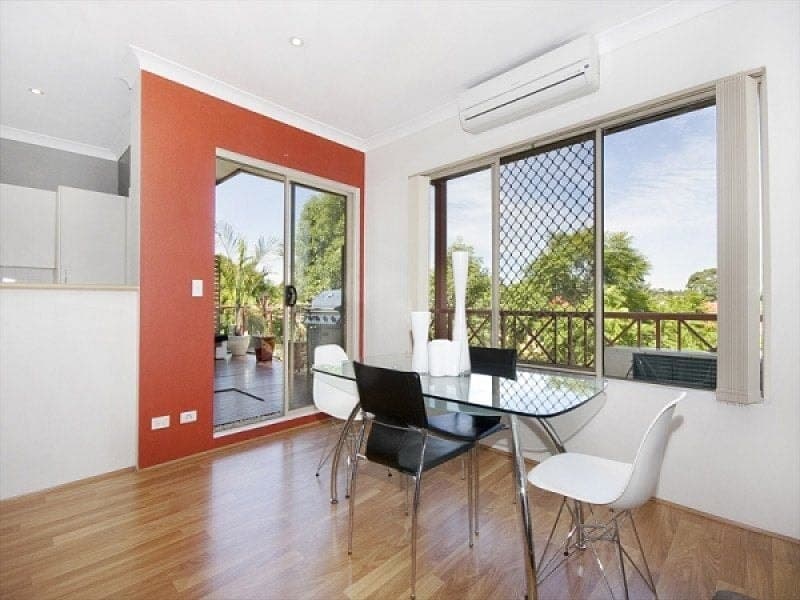 8/12 MORGAN STREET BOTANY NSW, Botany - Thumbnail 2