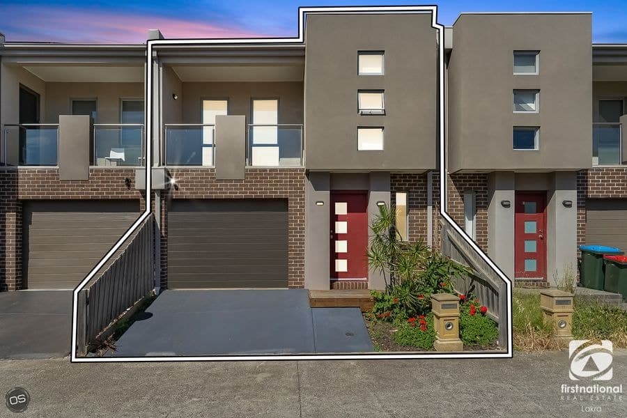 9 Leopold Lane, Point Cook VIC 3030, Point Cook - Image 1